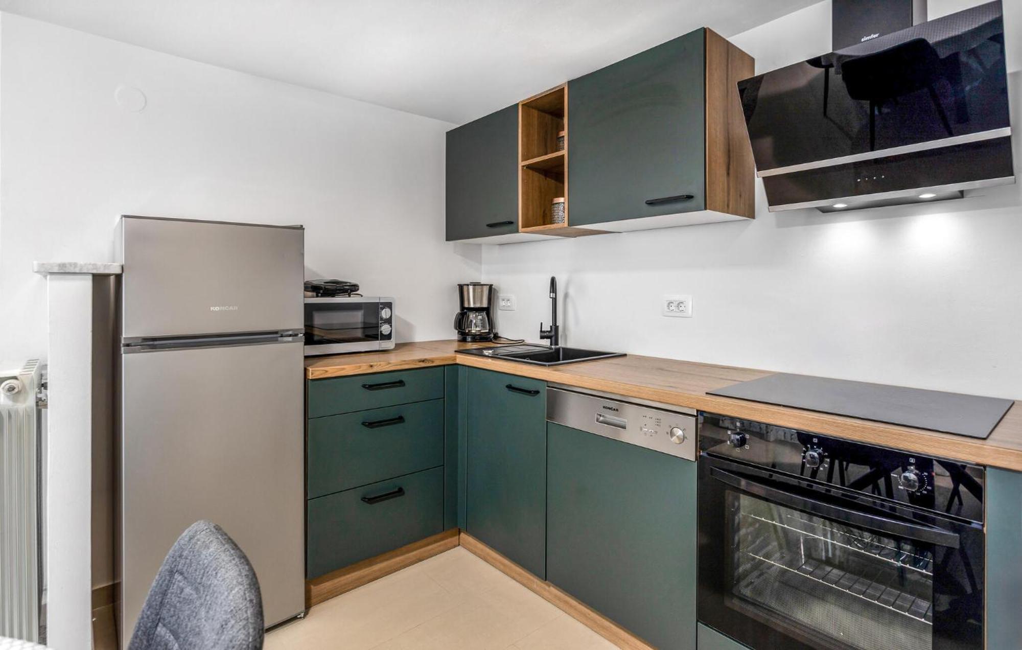 Gorgeous Apartment In Brsec With Kitchen Luaran gambar
